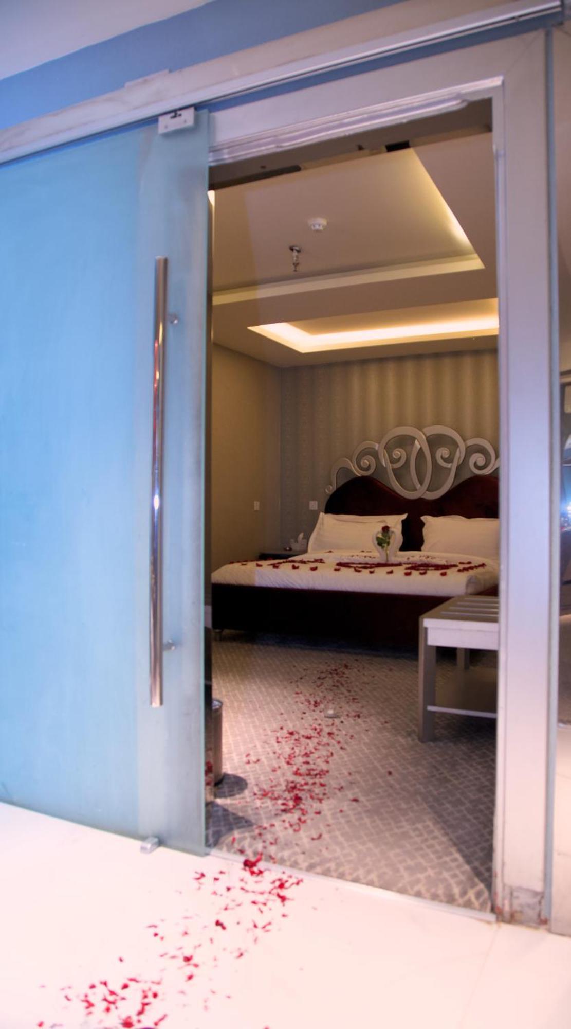 Sharz Hotel Buraidah Eksteriør billede