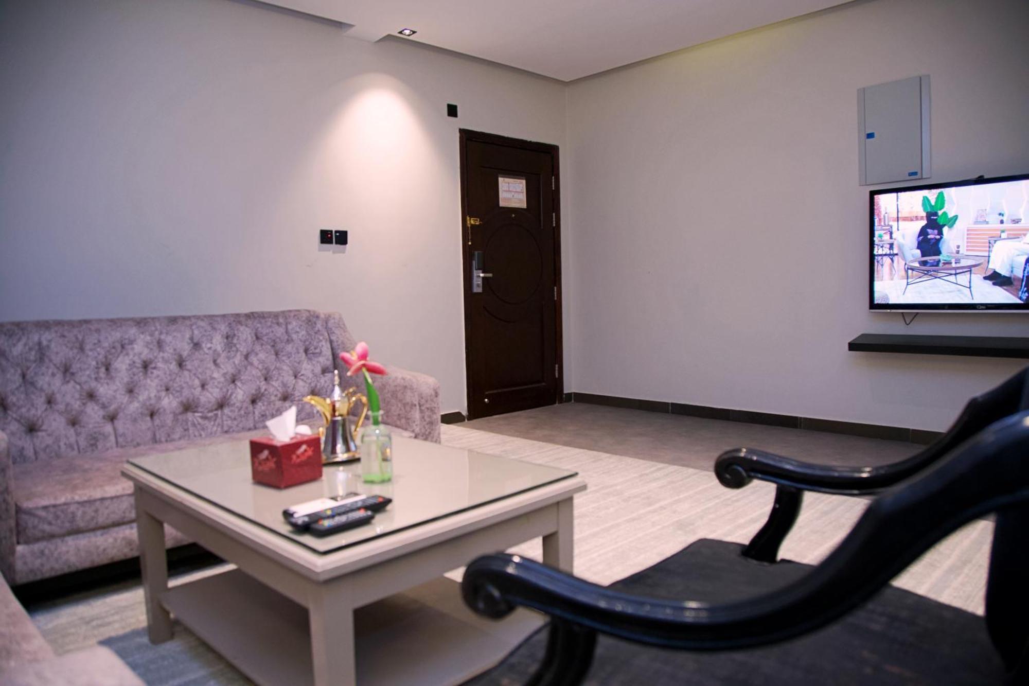 Sharz Hotel Buraidah Eksteriør billede