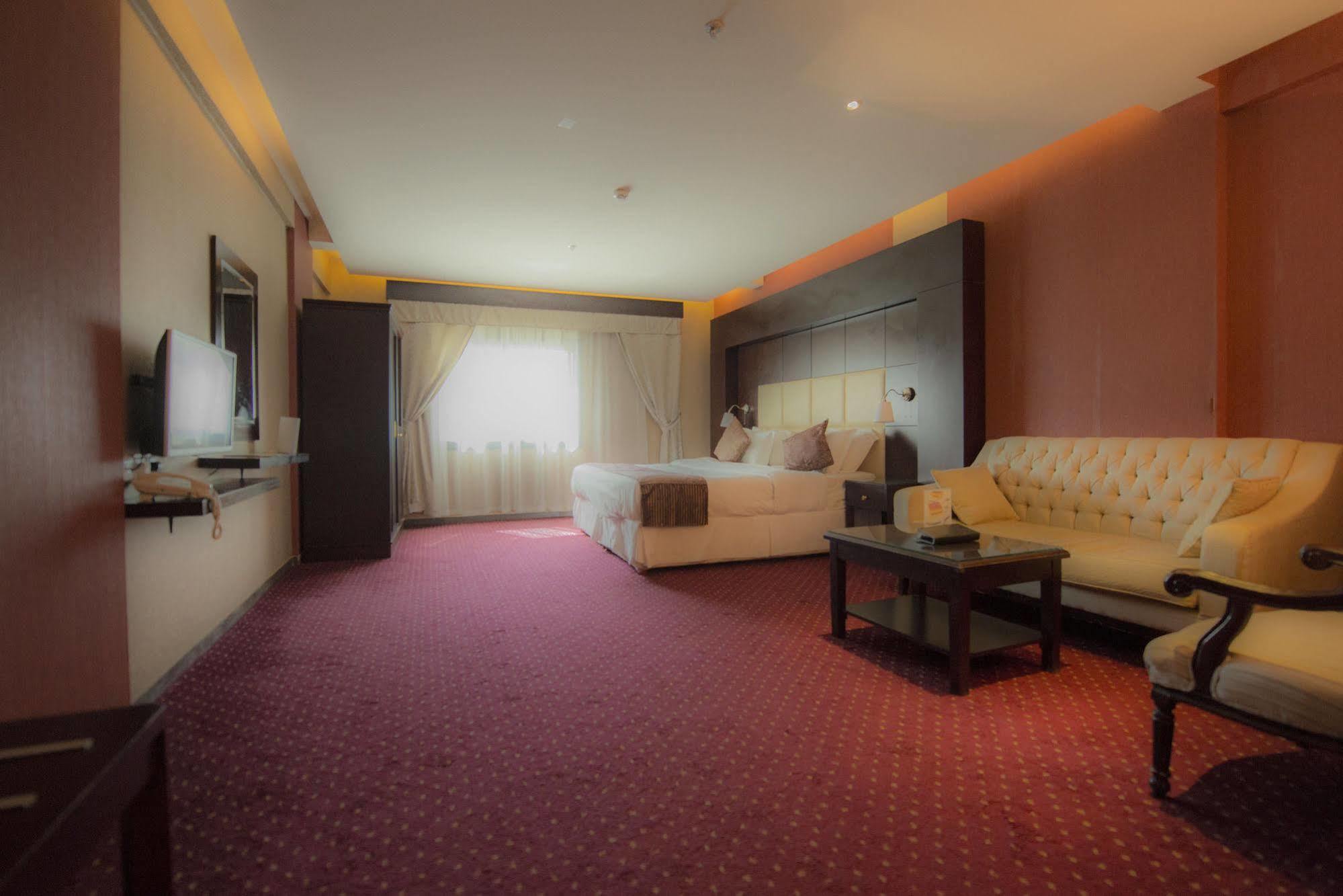 Sharz Hotel Buraidah Eksteriør billede